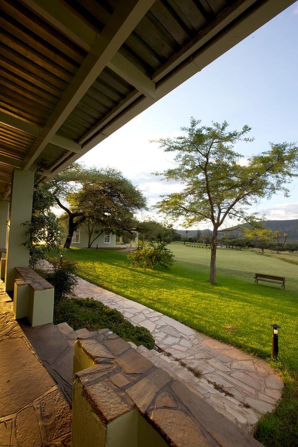 Ghaub Nature Reserve & Farm - One Namibia Grootfontein Luaran gambar