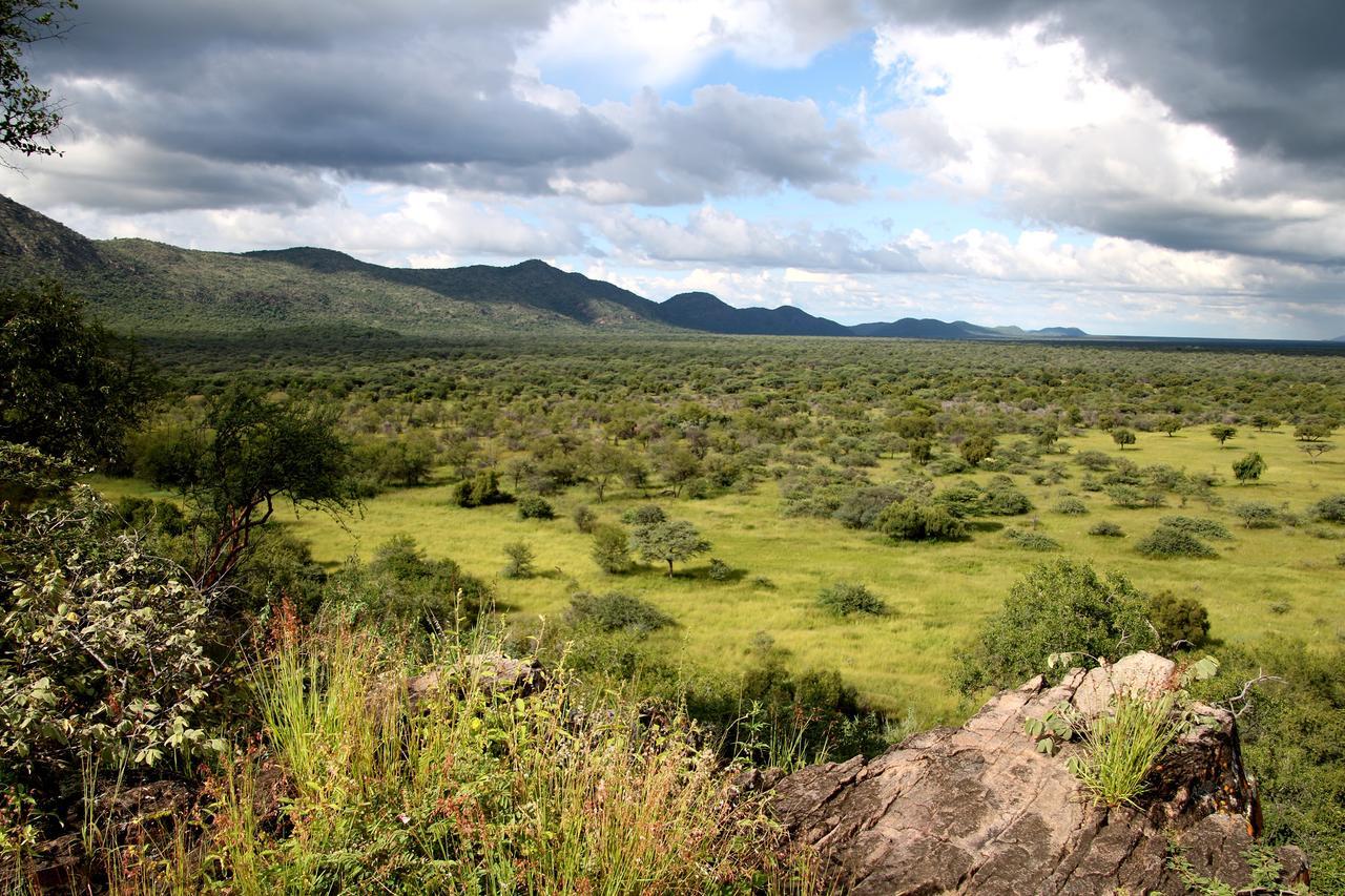 Ghaub Nature Reserve & Farm - One Namibia Grootfontein Luaran gambar